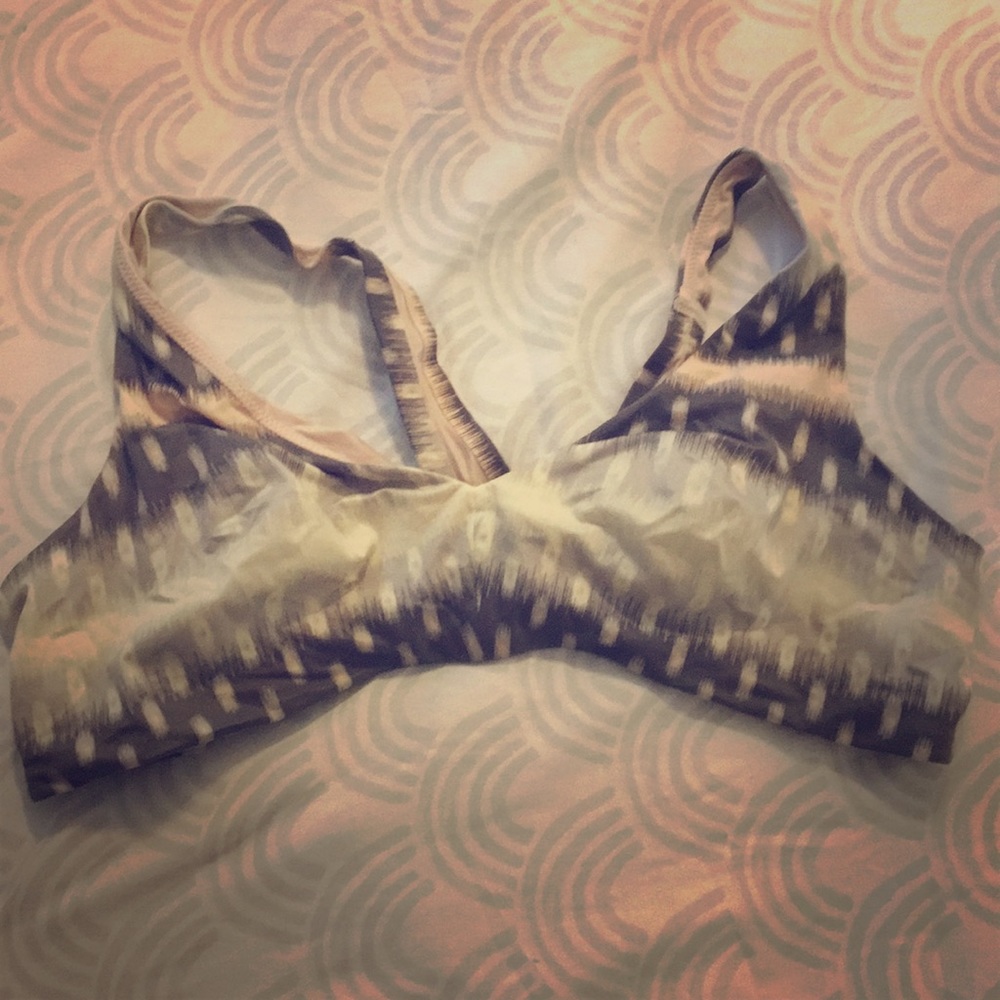 Arie sunnie bralette